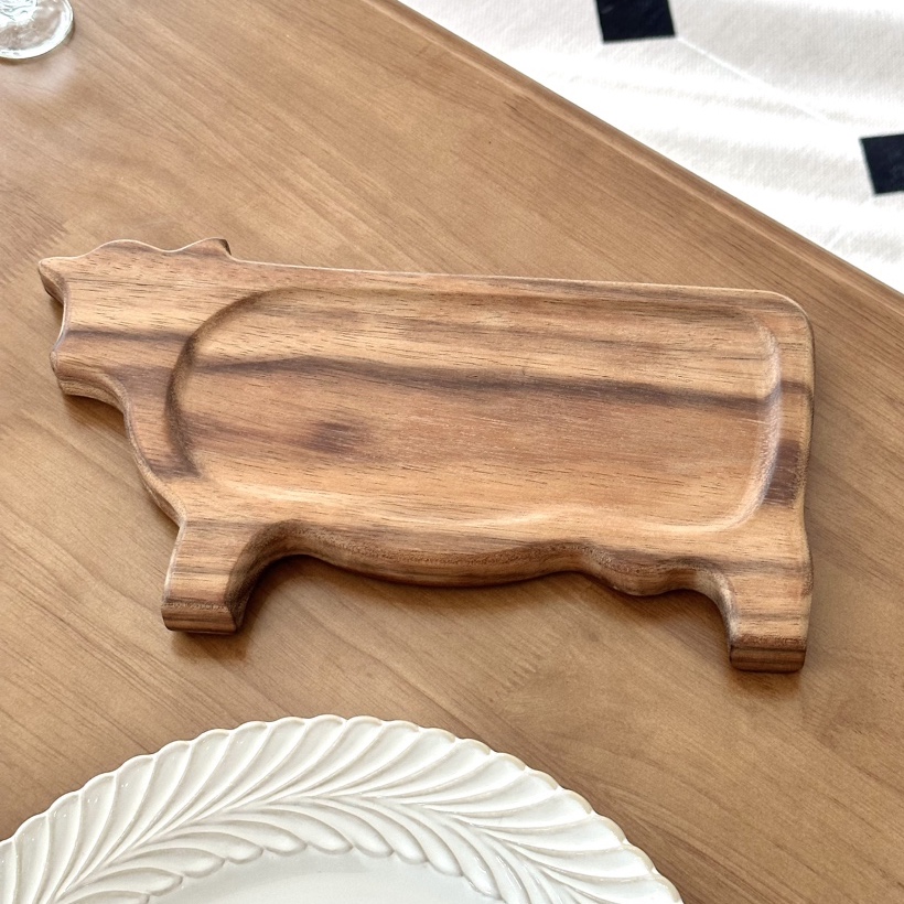 [카우 우드 트레이] 스테이크 플레이팅 귀여운 소 나무 도마 캠핑